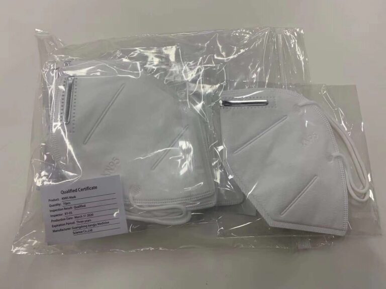 KN95 mask